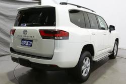2024 Toyota
Landcruiser GXL