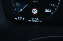 2020 Volvo
                XC60 D4 Momentum