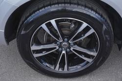 2020 Volvo
                XC60 D4 Momentum