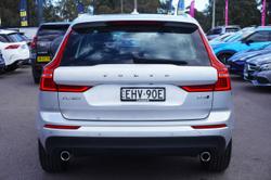 2020 Volvo
                XC60 D4 Momentum