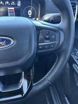 2024 Ford
Everest Platinum