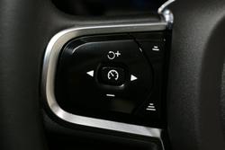 2023 Volvo
                XC60 Ultimate B5 Bright