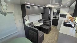 2025 Lotus Caravans Lcx Freelander 18'9Kd