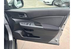 2016 Honda
                CR-V Limited Edition