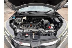 2016 Honda
                CR-V Limited Edition