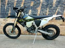 2025 TRIUMPH TF 450-E ENDURO BLACK
