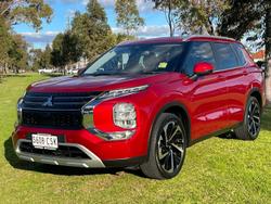 2022 Mitsubishi
Outlander Aspire