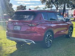 2022 Mitsubishi
Outlander Aspire