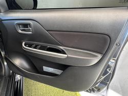 2021 Mitsubishi
Triton GLS