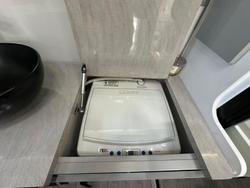 2025 JB Caravans Dirt Road Xtreme 19'6 Fd Cafe Save $12,365 Was $123,650
