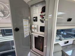 2025 JB Caravans Dirt Road Xtreme 19'6 Fd Cafe