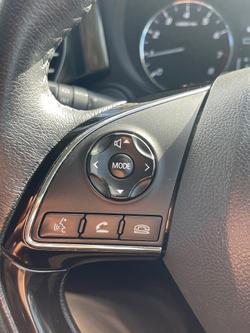2019 Mitsubishi
                Outlander ES
