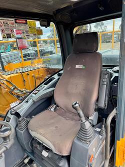 2018 Hyundai
Robex 140-W9 Wheeled Excavator