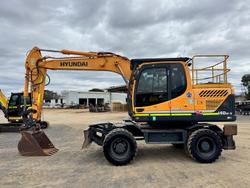 2018 Hyundai
Robex 140-W9 Wheeled Excavator