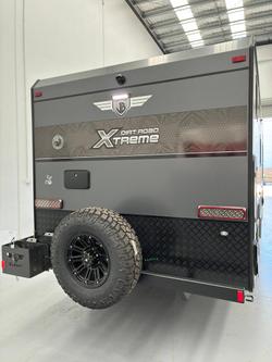 2025 JB Caravans Dirt Road Extreme Rd 21'5 Club Lounge