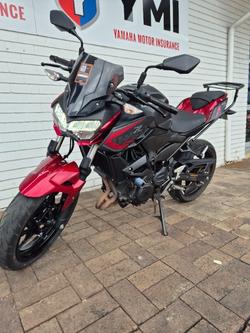 2021 Kawasaki Z400 RED
