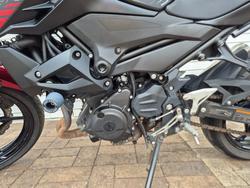 2021 Kawasaki Z400 RED