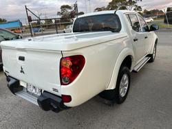 2015 Mitsubishi Triton GLX MN MY15 4X4 Dual Range White