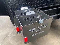 2025 JB Caravans 22' Dirt Road Xtreme Corner Shower