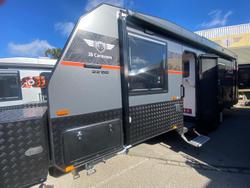 2025 JB Caravans 22' Dirt Road Xtreme Corner Shower