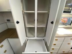 2025 JB Caravans 22' Dirt Road Xtreme Corner Shower