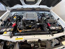 2015 Nissan
Navara ST-R