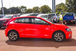 2018 Volkswagen Polo beats AW MY18 Flash Red