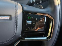 2024 Land Rover Range Rover Velar P250 Dynamic SE