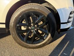 2024 Land Rover Range Rover Velar P250 Dynamic SE