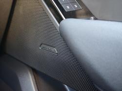 2024 Land Rover Range Rover Velar P250 Dynamic SE