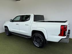 2024 Mitsubishi Triton GLS