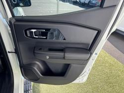 2024 Mitsubishi Triton GLS