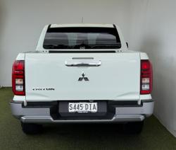 2024 Mitsubishi Triton GLS