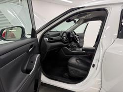 2023 Toyota Kluger GXL AXUH78R 4X4 On Demand Frosted White