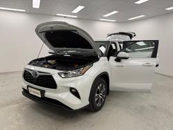 2023 Toyota Kluger GXL AXUH78R 4X4 On Demand Frosted White