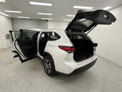 2023 Toyota Kluger GXL AXUH78R 4X4 On Demand Frosted White