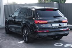 2024 Audi
Q7 45 TDI