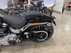 2025 Harley-Davidson Breakout 117 (FXBR) Softail Black