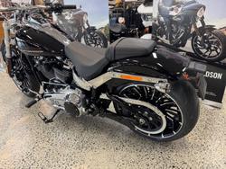 2025 Harley-Davidson Breakout 117 (FXBR) Softail Black