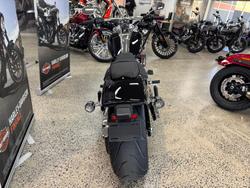 2025 Harley-Davidson Breakout 117 (FXBR) Softail Black