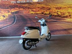 2024 Vespa Primavera 50 4T Primavera White