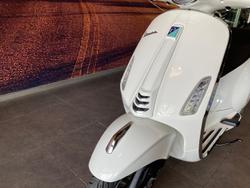 2024 Vespa Primavera 50 4T Primavera White