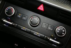 2021 Kia
Carnival S