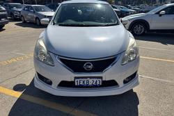 2013 Nissan
Pulsar SSS