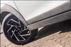 2025 Mahindra XUV3XO AX7L