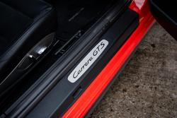 2017 Porsche 911 Carrera GTS