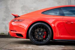 2017 Porsche 911 Carrera GTS