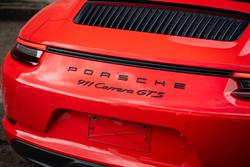 2017 Porsche 911 Carrera GTS