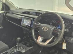 2019 Toyota Hilux Workmate TGN121R 4x2 Glacier White