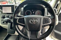 2019 Toyota
Hiace Commuter